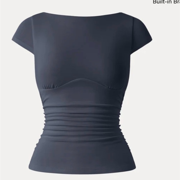 Elegant Midnight Navy Women's Top-NWT! - Picture 1 of 3